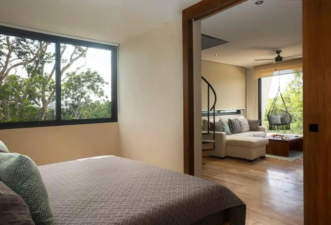 2 Floors W/Private Roof Top Pool.Near Beach&Town. contacts